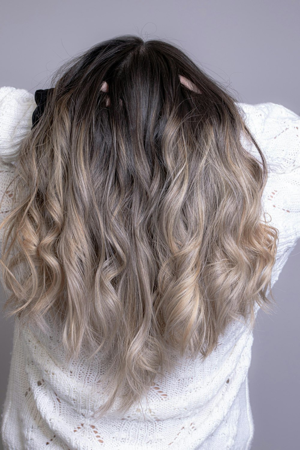 Soft, layered waves in long hair